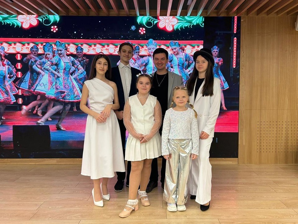 Раменские вокалисты выступили на конкурсе «Осенняя симфония»