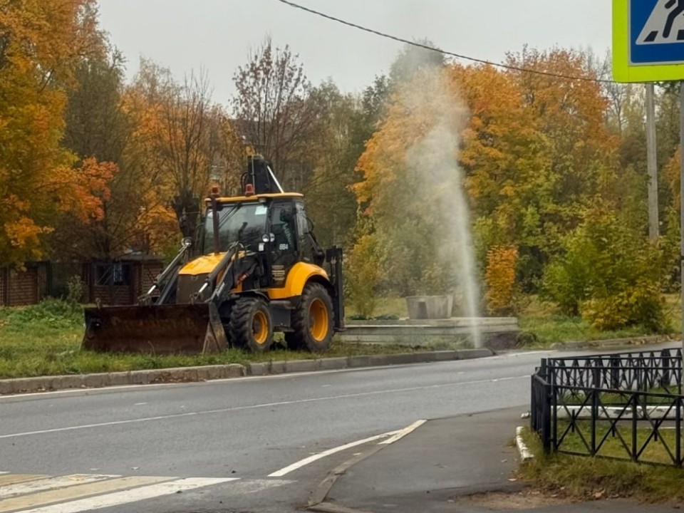 В Клементьевском коммунальные службы устранили аварию на водоводе