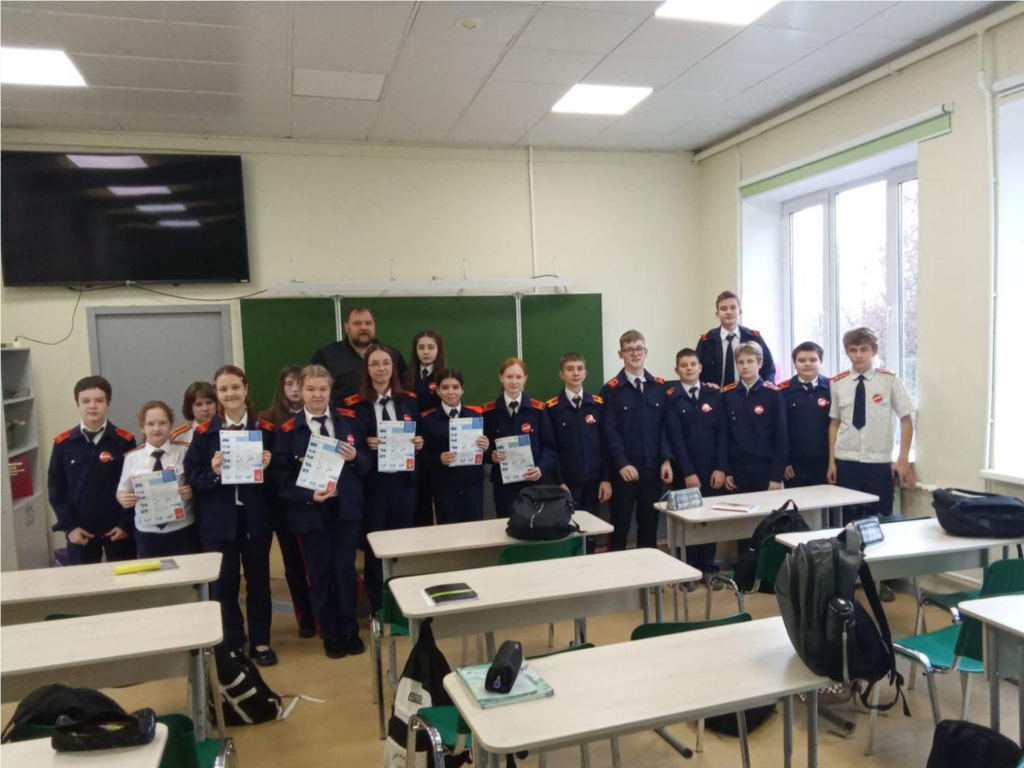 Не выходить на тонкий лед: каширские спасатели напомнили школьникам правила безопасности