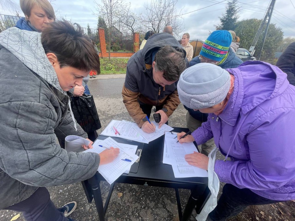 В деревнях Дмитрово и Большое Брянцево выбрали старост