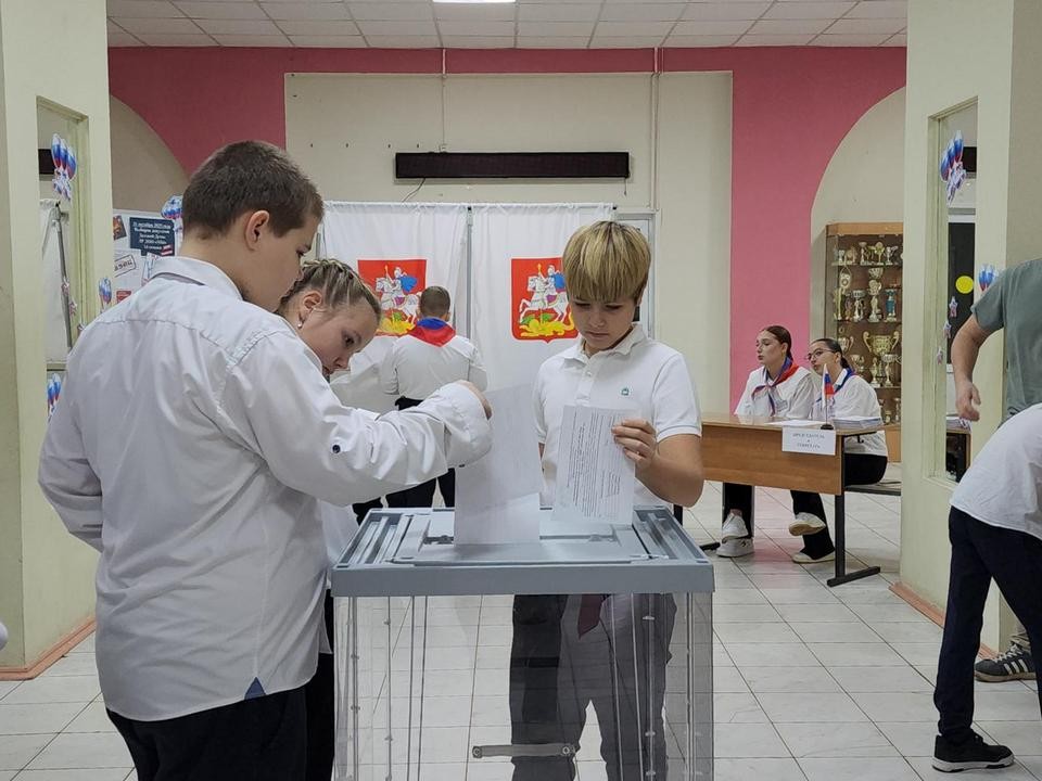 В Луховицах школьники избрали новый состав Детской Думы