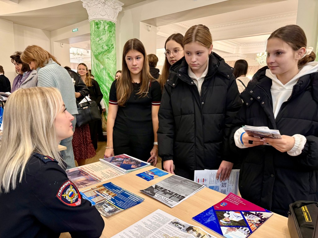 Университет МВД имени Кикотя: полицейские Ступина рассказали о поступлении