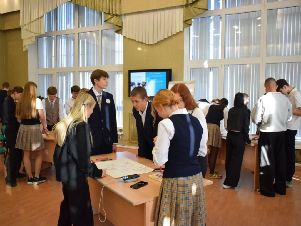 В Дмитрове стартовал курс обучения предпринимательству для старшеклассников