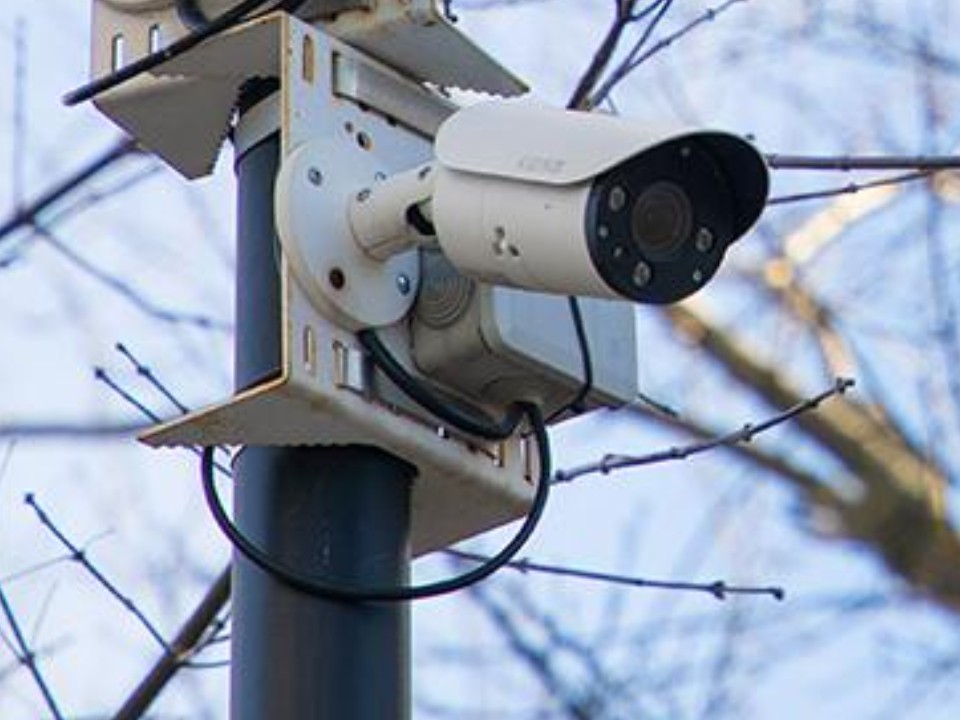 Частная жизнь под прицелом: жители Истры жалуются на любопытных соседей с камерой