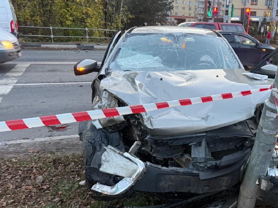 Пять человек попали в больницу: полиция устанавливает детали ДТП на Понтекорво