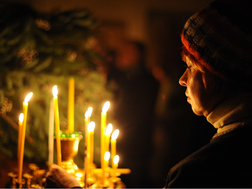 О чем и как молиться на Покров Пресвятой Богородицы