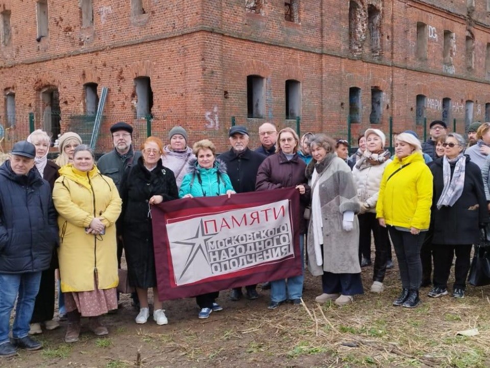 В Серпухове прошла экскурсия по местам воинской славы