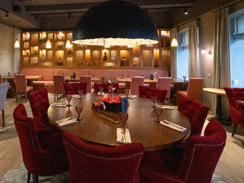 Дед Мороз уже в пути: где в Истре устроить незабываемый новогодний корпоратив