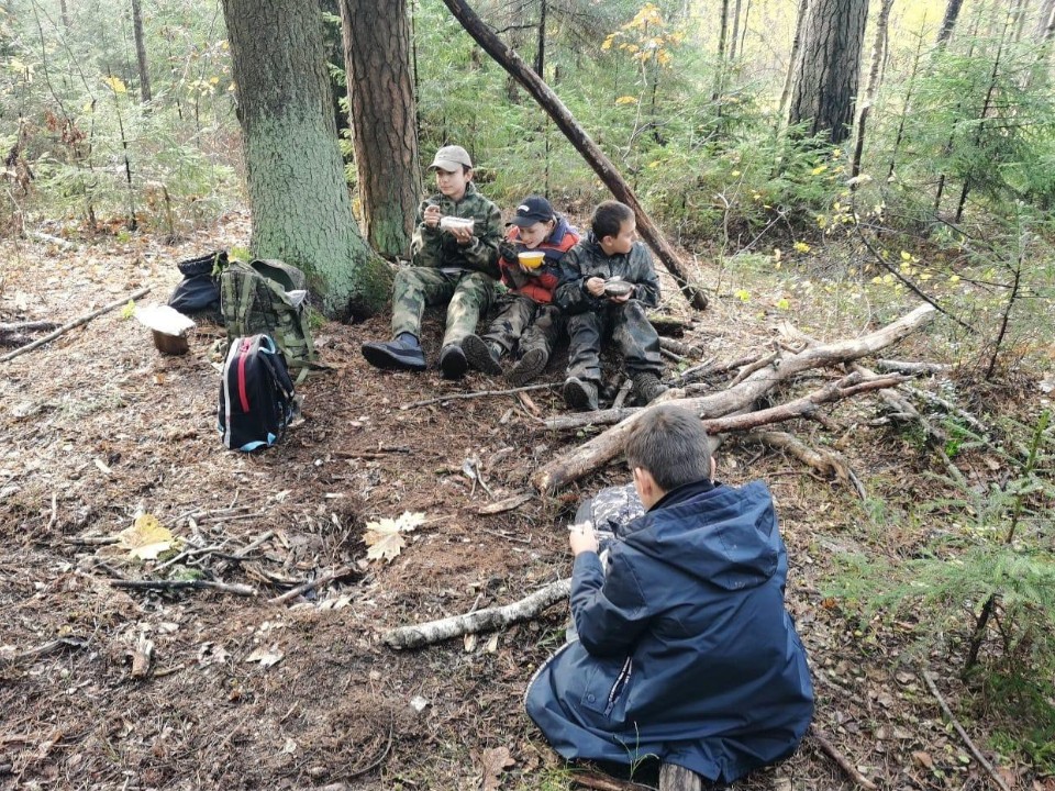 Воспитанники «Школы выживания» испытали себя на прочность вдали от города