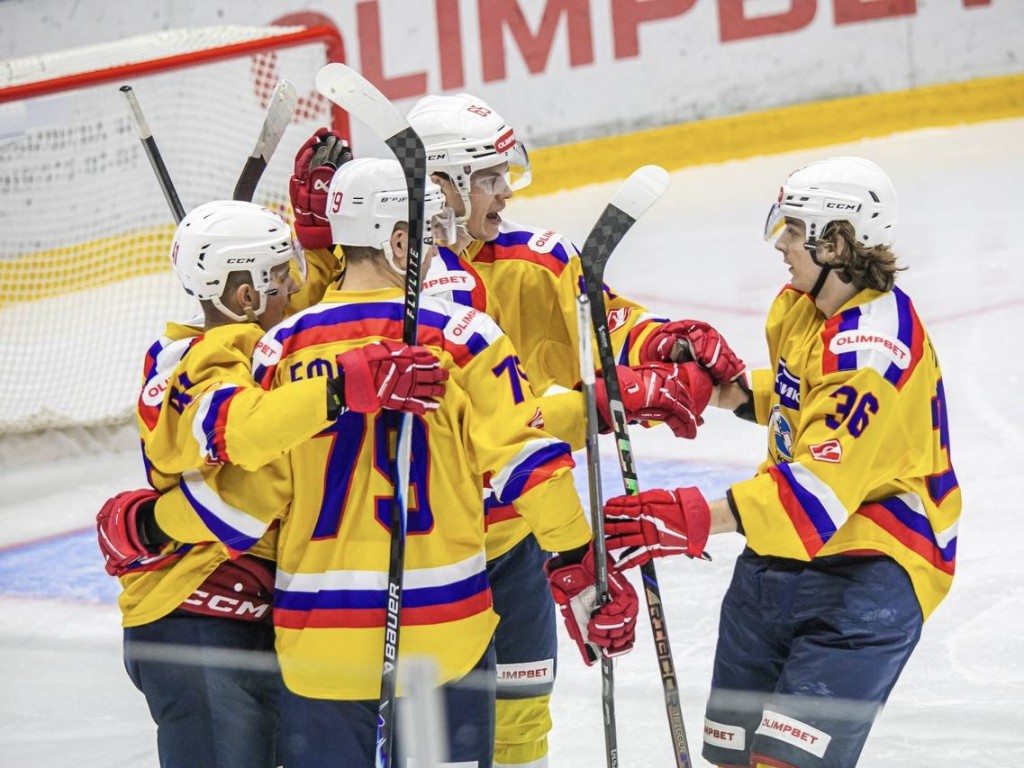 «Химик» уступил команде из Кургана на Чемпионате ВХЛ: почему воскресенцы прервали серию побед