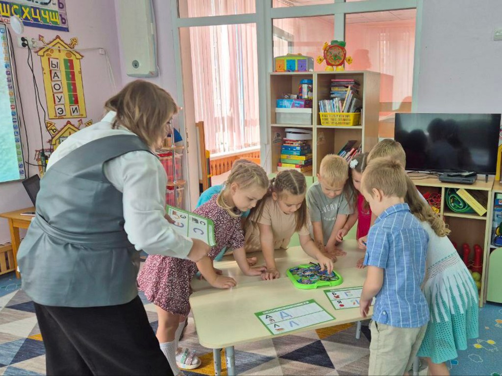 Бассейн, метеостанция и «Русская изба»: за что детский сад в Ступине признали образцовым