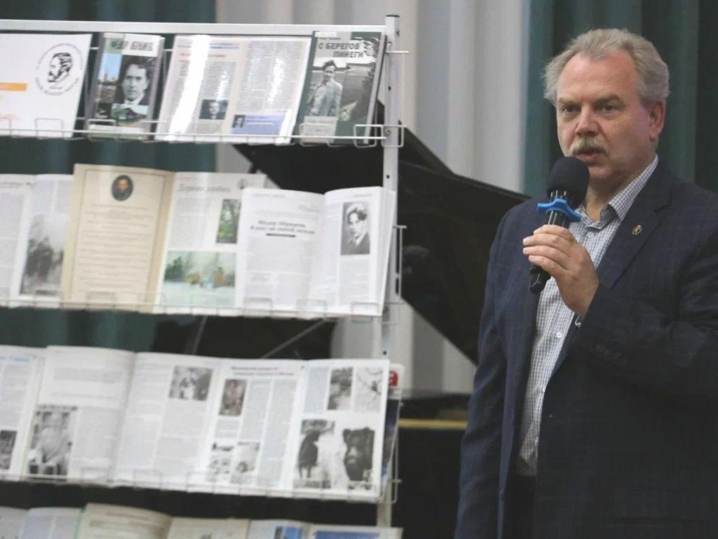 Шатурская культурная экспансия в Китай: три книги подмосковного писателя издали в Поднебесной