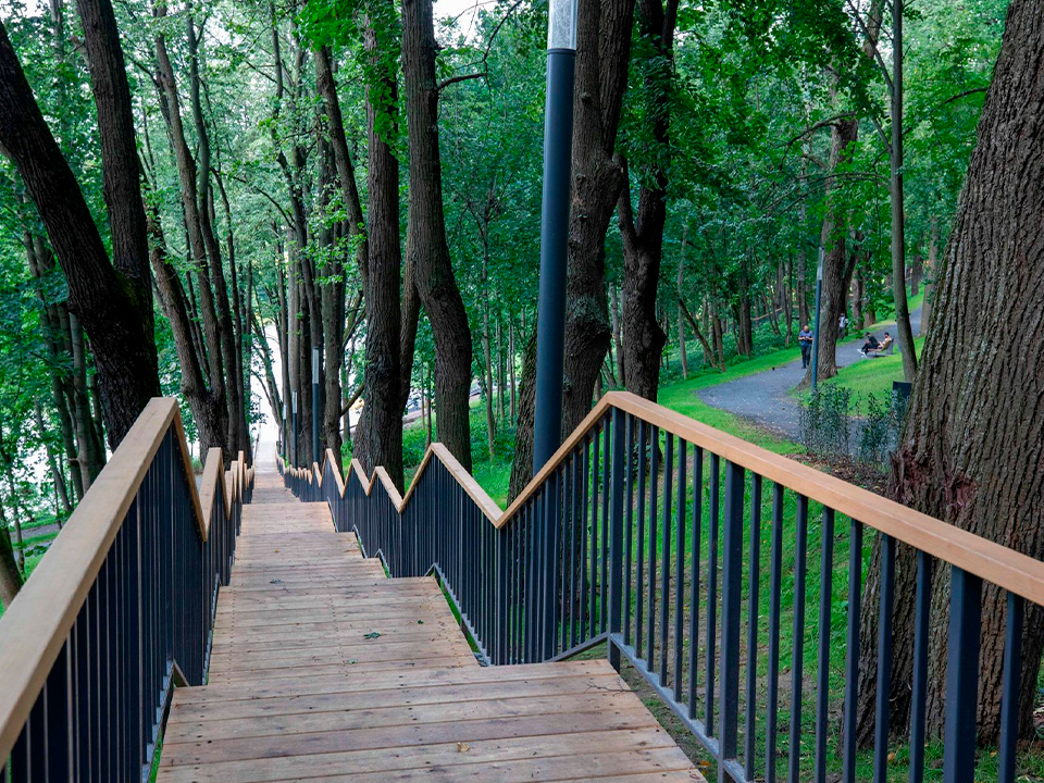 Более 90 проектов по благоустройству выполнили в Подольске с начала года