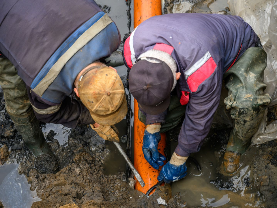 Жуковчанам напомнили, что унитаз не нужно путать с мусорным ведром