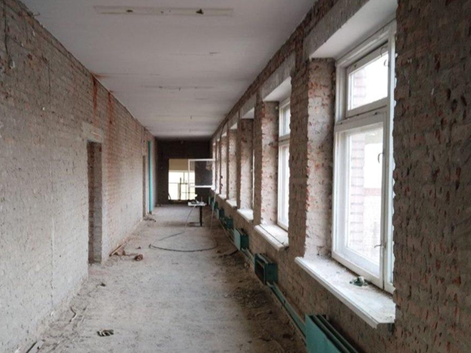 В Дрезне начались основные этапы капремонта второго корпуса школы №1