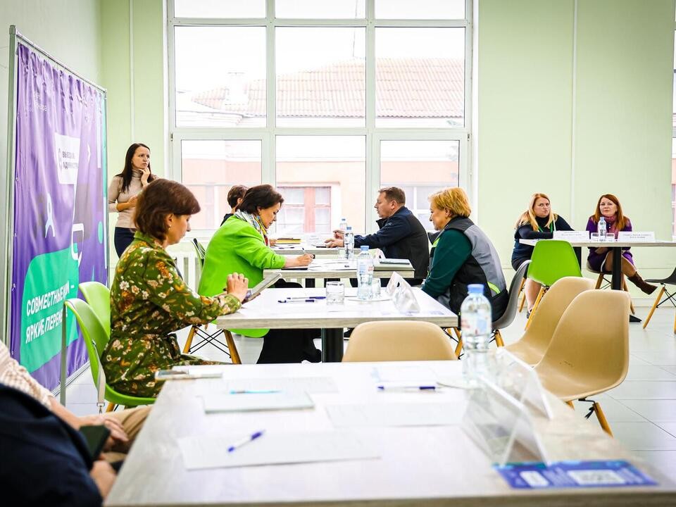 Вопросы ЖКХ обсудили на встрече с жителями в формате выездной администрации