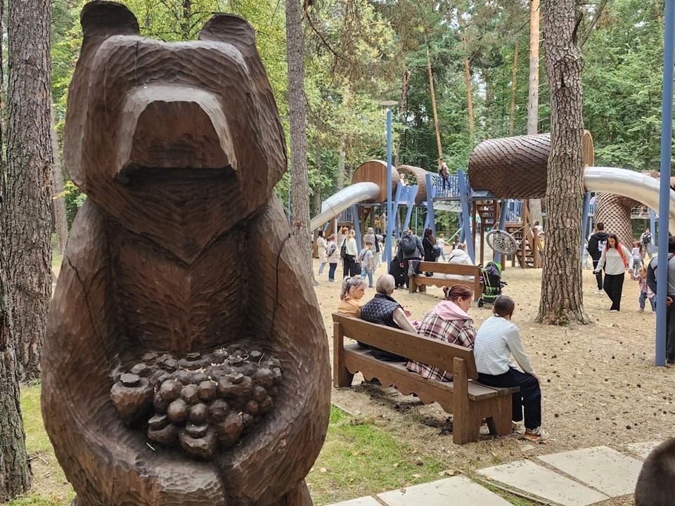 Два обновленных парка в Большом Серпухове встречают посетителей яркими красками