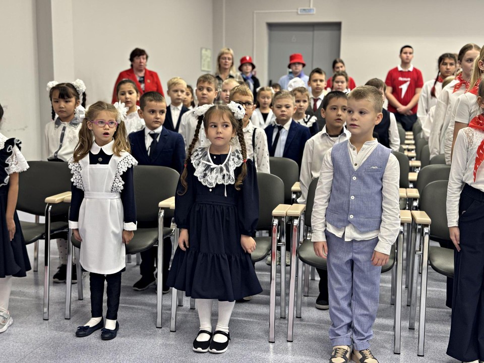 Первоклассников в Шаховской гимназии посвятили в «Орлят России»