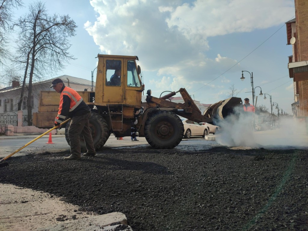 Дорога на Марс: когда в деревне отремонтируют асфальт