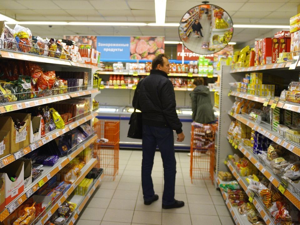 Малоимущим хотят предлагать продовольственные сертификаты