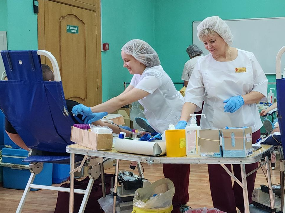 Два жителя Электростали удостоены звания Почетных доноров России