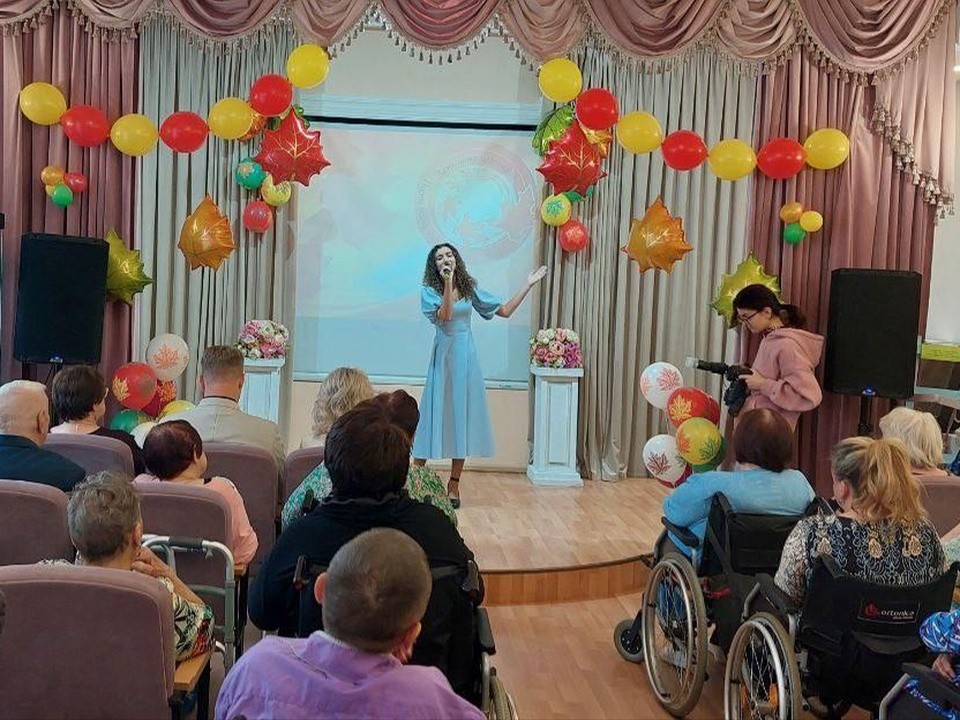 Презенты, концерты, экскурсии подарили в честь праздника богородским пенсионерам