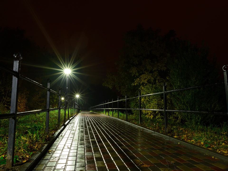 Подсветка набережной озера Сенеж в Солнечногорске засияет ярче