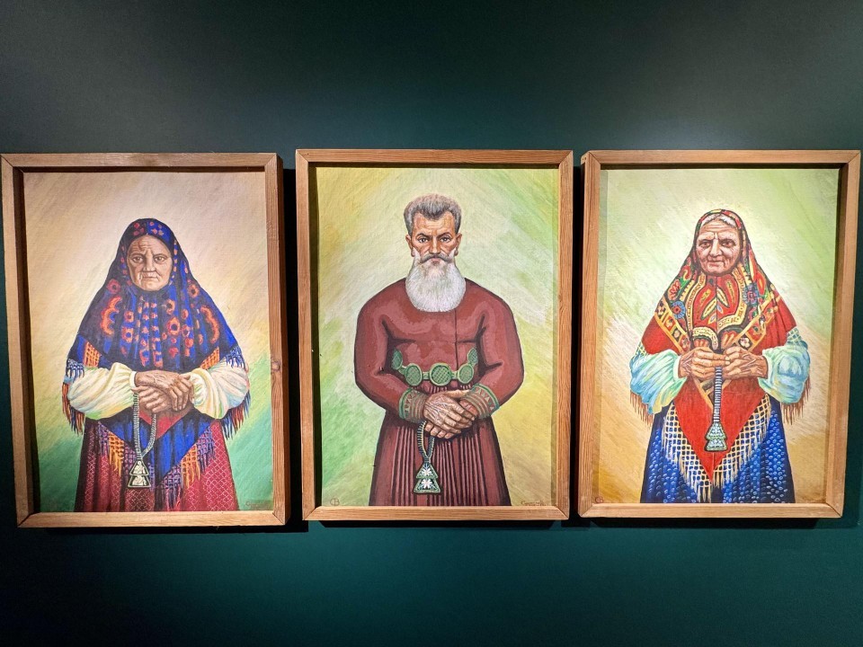 Куда сходить на выходных? В Сергиевом Посаде — арт-событие года. Выставка «Осенний салон»