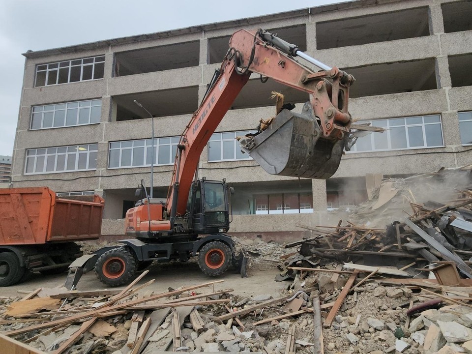 Первый этап капитального ремонта школы №7 близится к завершению