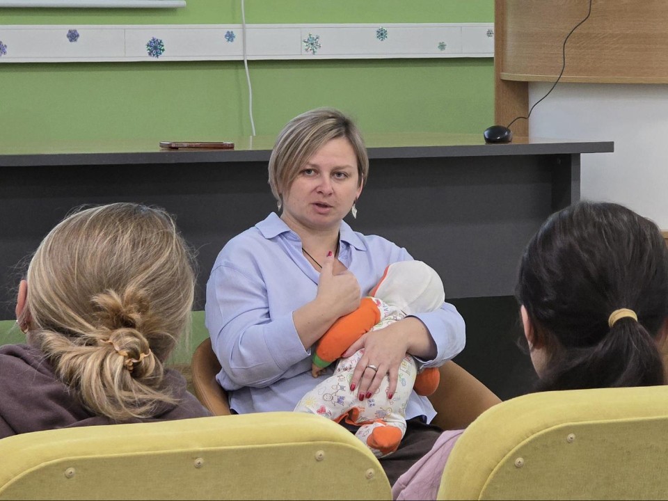 В «Школе будущих родителей» в Коломне помогают готовиться к рождению ребенка