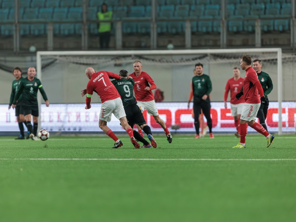 Футбольный клуб из Белоозерского стал серебряным призером региональных соревнований