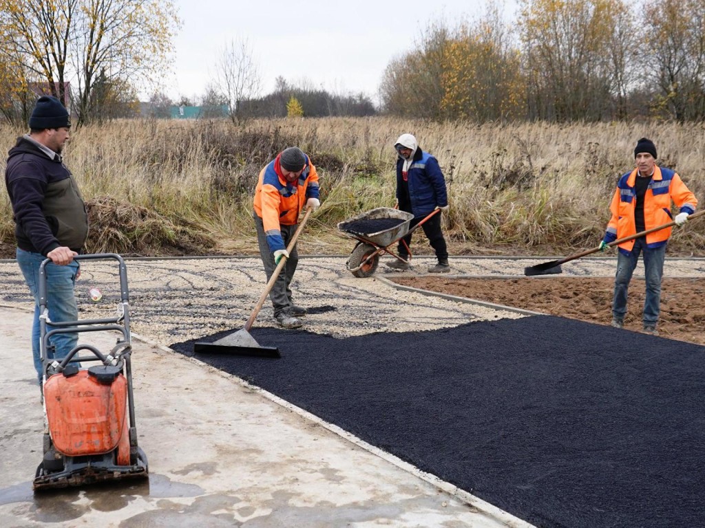 Площадка для занятий воркаутом в Малине будет готова к середине ноября