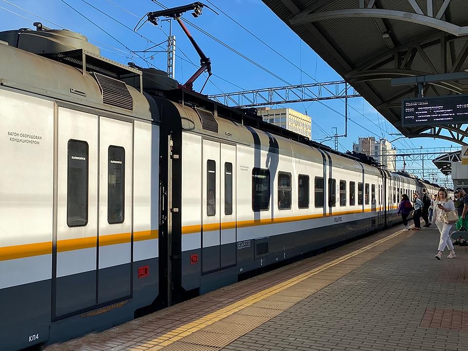 В праздничные дни ноября изменится расписание поездов Савеловского направления