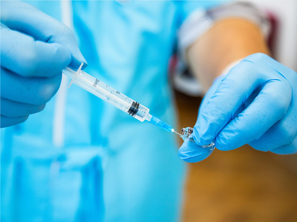 В Кашире тысячи жителей прошли диспансеризацию и вакцинацию от гриппа