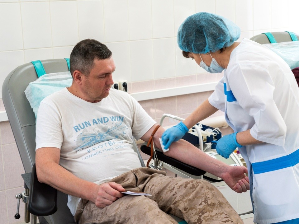 Клинчан приглашают сдать кровь для спасения жизней