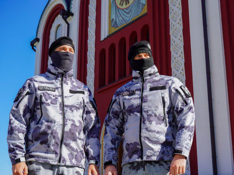 Икона святых покровителей передана в Главный храм Росгвардии