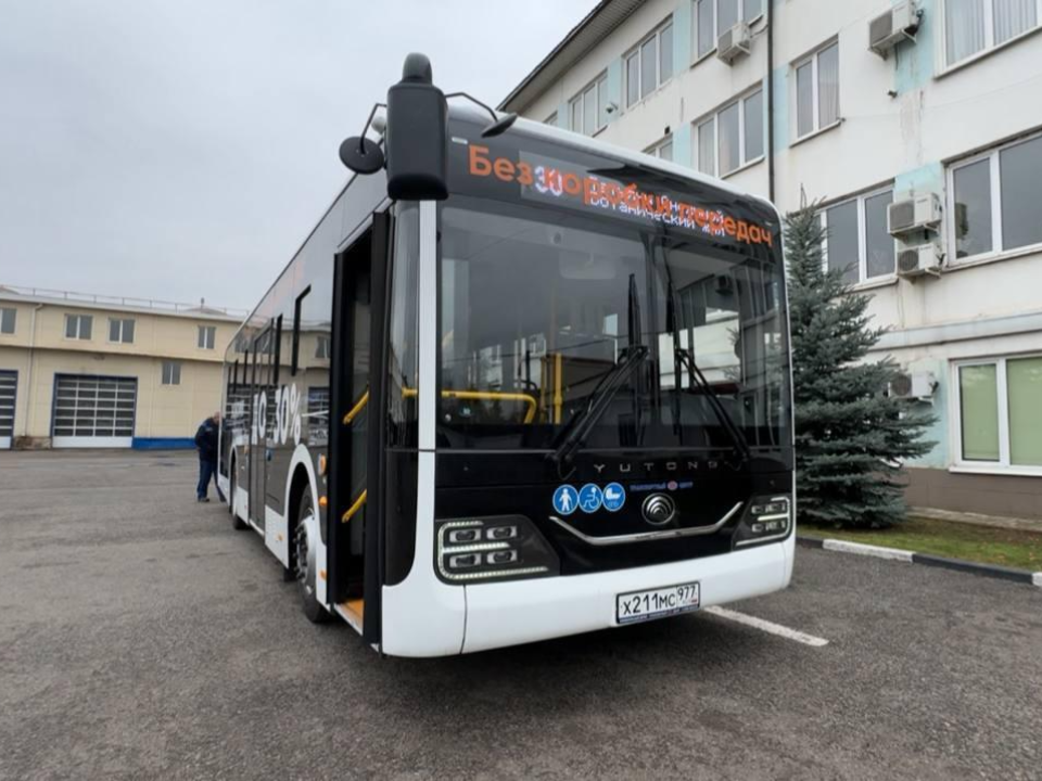 В Королеве запустили гибридный автобус нового поколения: чем он отличается от обычных