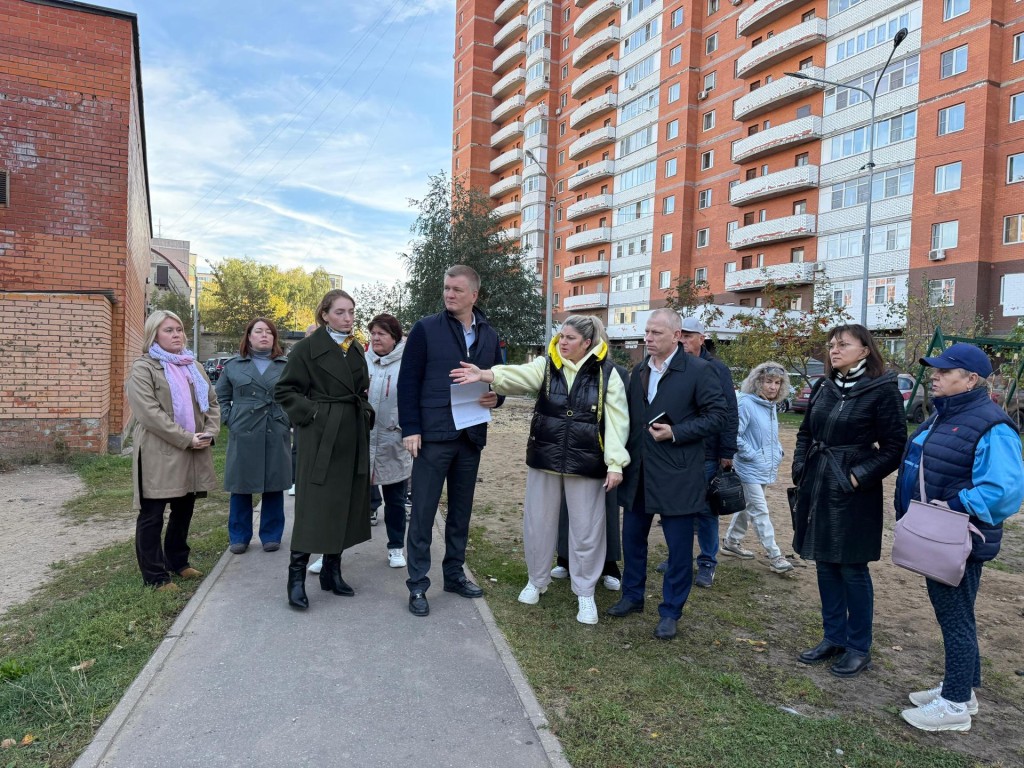 Депутат Дениско провел встречу с жителями Люберец