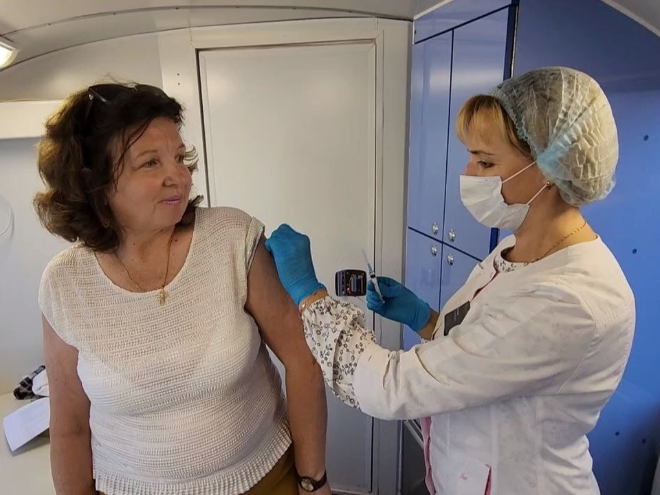 ТОП-6 прививок, которые надо сделать взрослому человеку прямо сейчас