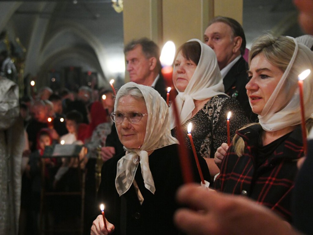 Что нужно делать в Покровскую родительскую субботу 11 октября в церкви и на кладбище