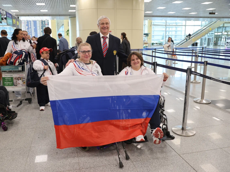 Сборная России по паралимпийскому пауэрлифтингу вылетела из Домодедова на чемпионат мира