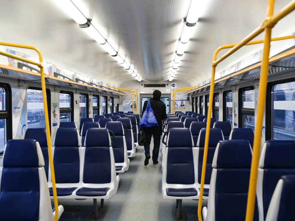 На Курском и Рижском направлениях назначат дополнительные поезда