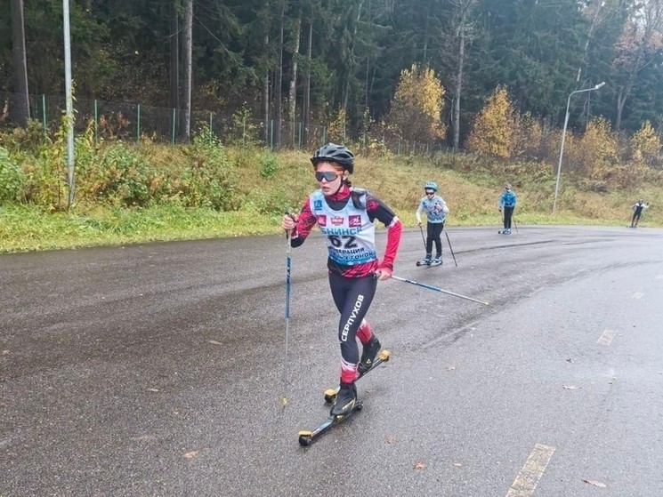 Серпуховичи покорили подиум на соревнованиях по дуатлону на лыжероллерах в Обнинске