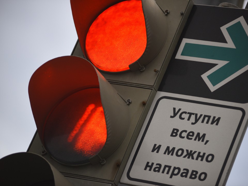 В Солнечногорске установили новые светофоры на оживленных улицах и у школ