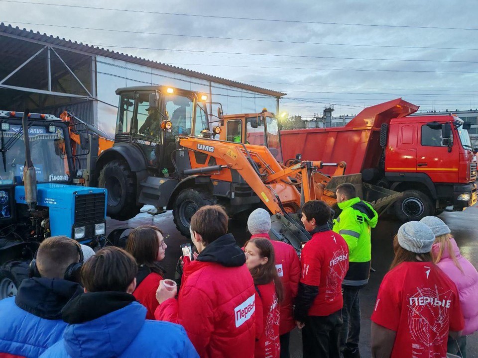 С профессиями водителя, механика и слесаря познакомили щелковских школьников