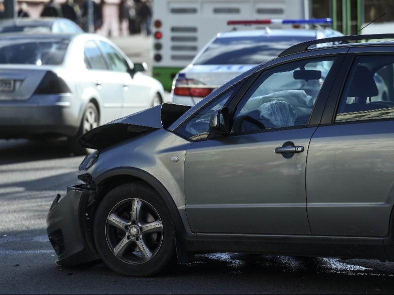 Пулей из машины: как не допустить второе ДТП и быстро оформить аварию в Подмосковье