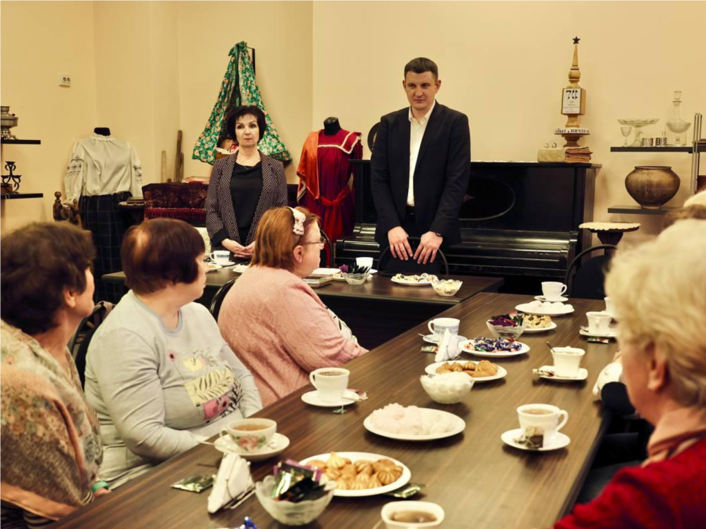 Глава Семенов обсудил планы развития Электрогорска с представителями старшего поколения