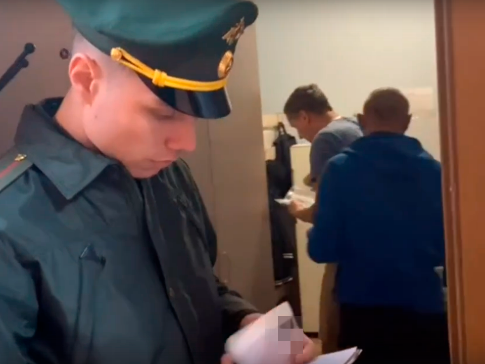 В солнечногорских хостелах выявили шесть мигрантов, которые нарушили закон