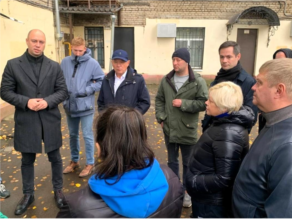 Фасад, подвал и двор жилого дома на ул. Щербакова приведут в порядок