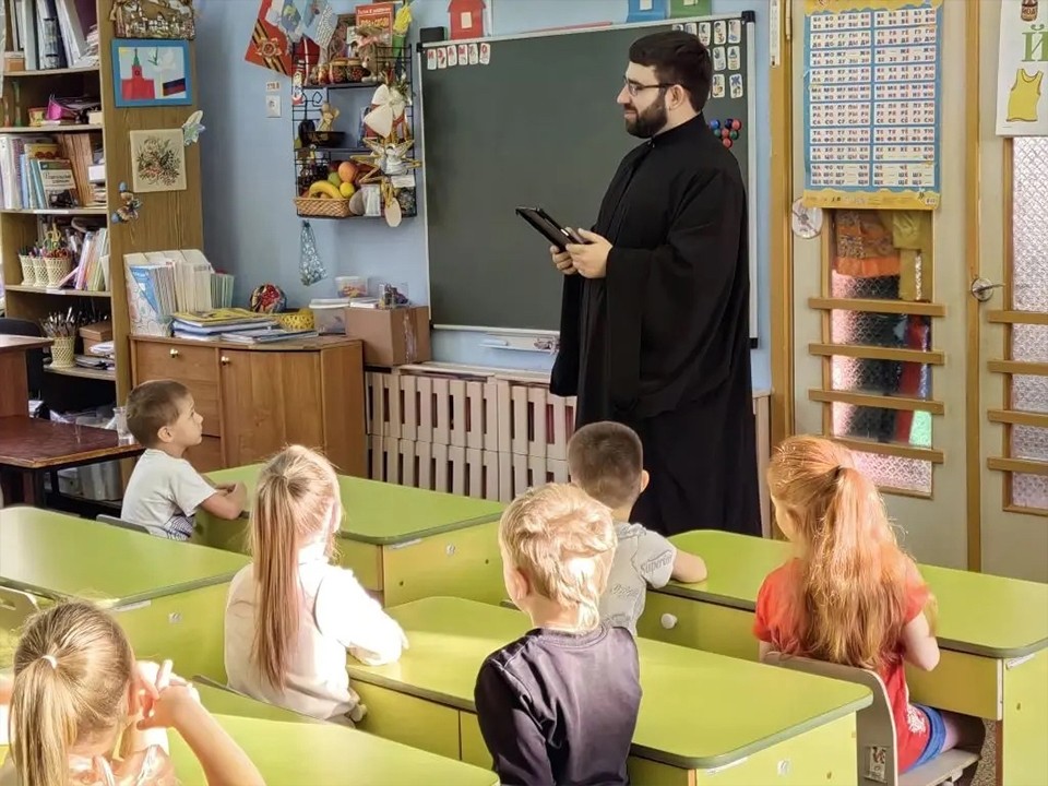 «Маленькие чудеса»: в ступинском детском саду «Ивушка» поговорили о важности благодарности